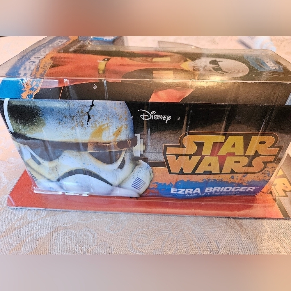 Imagine by Rubie's Star Wars Ezra Bridger Action Costume Set, NWT, Medium, 8-10 - Picture 2 of 9